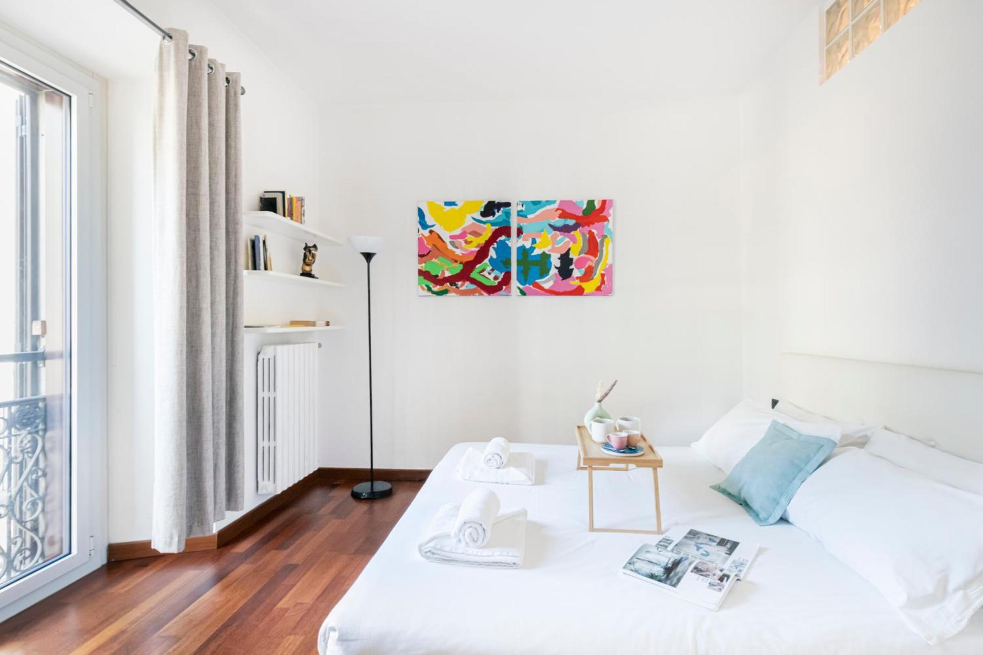 Easylife - Spacious On The First Floor In The Gae Aulenti Area Milaan