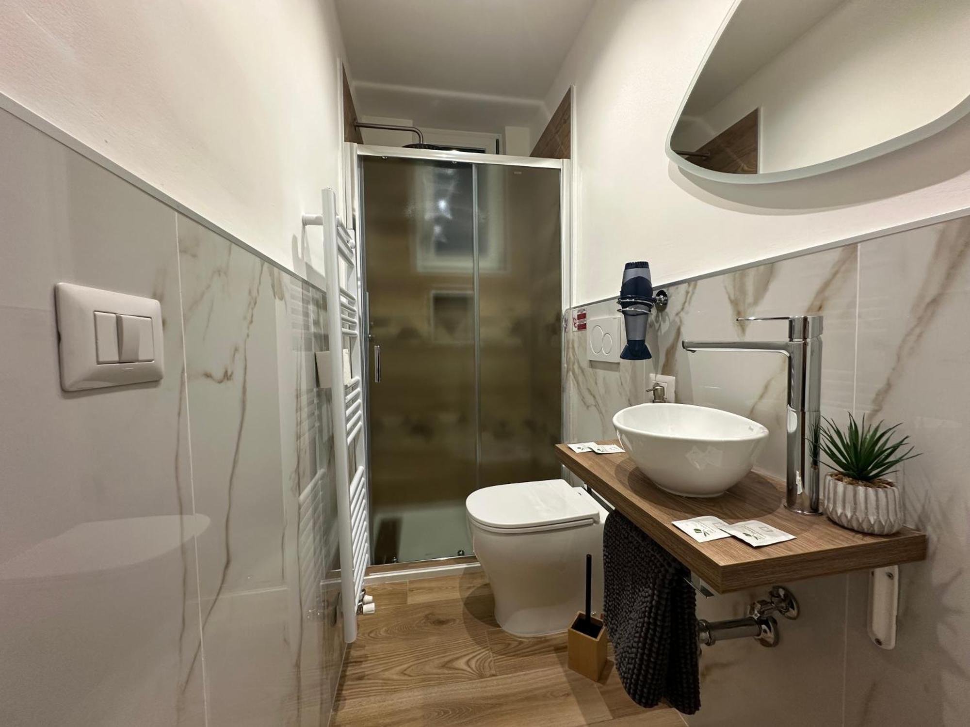 Bed & Breakfast Montenapoleone A 500 Mt Da San Siro Milan