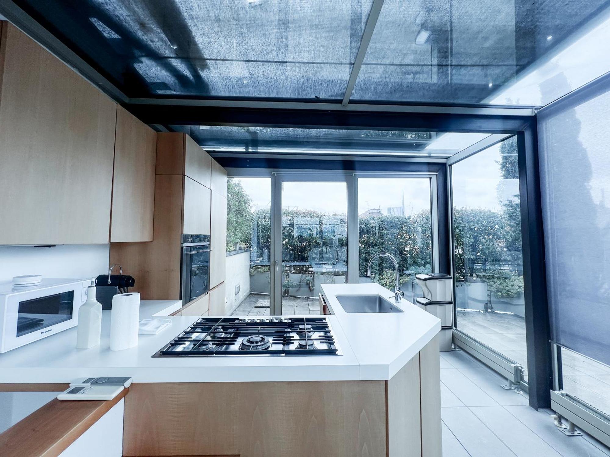 Garden Penthouse - Large & Trendy Flat, Appartamento *