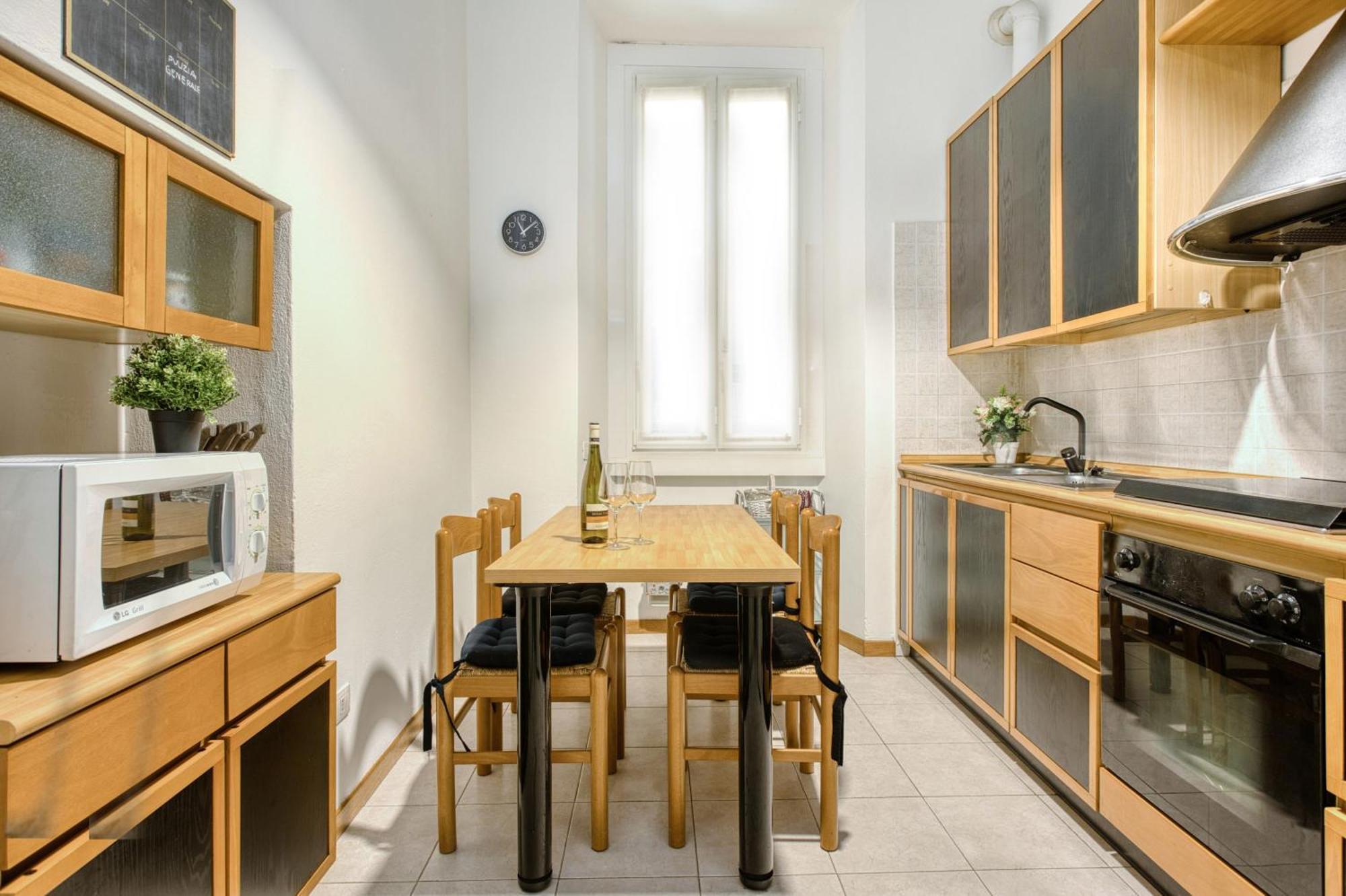 Luxury - Life Milano