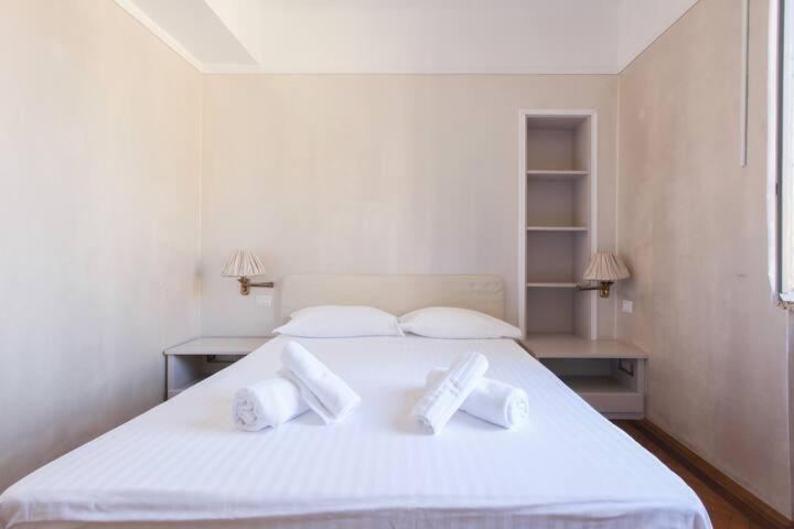 Appartamento Hozyhome Prestigiosa Ed Economica Soluzione In Duomo *
