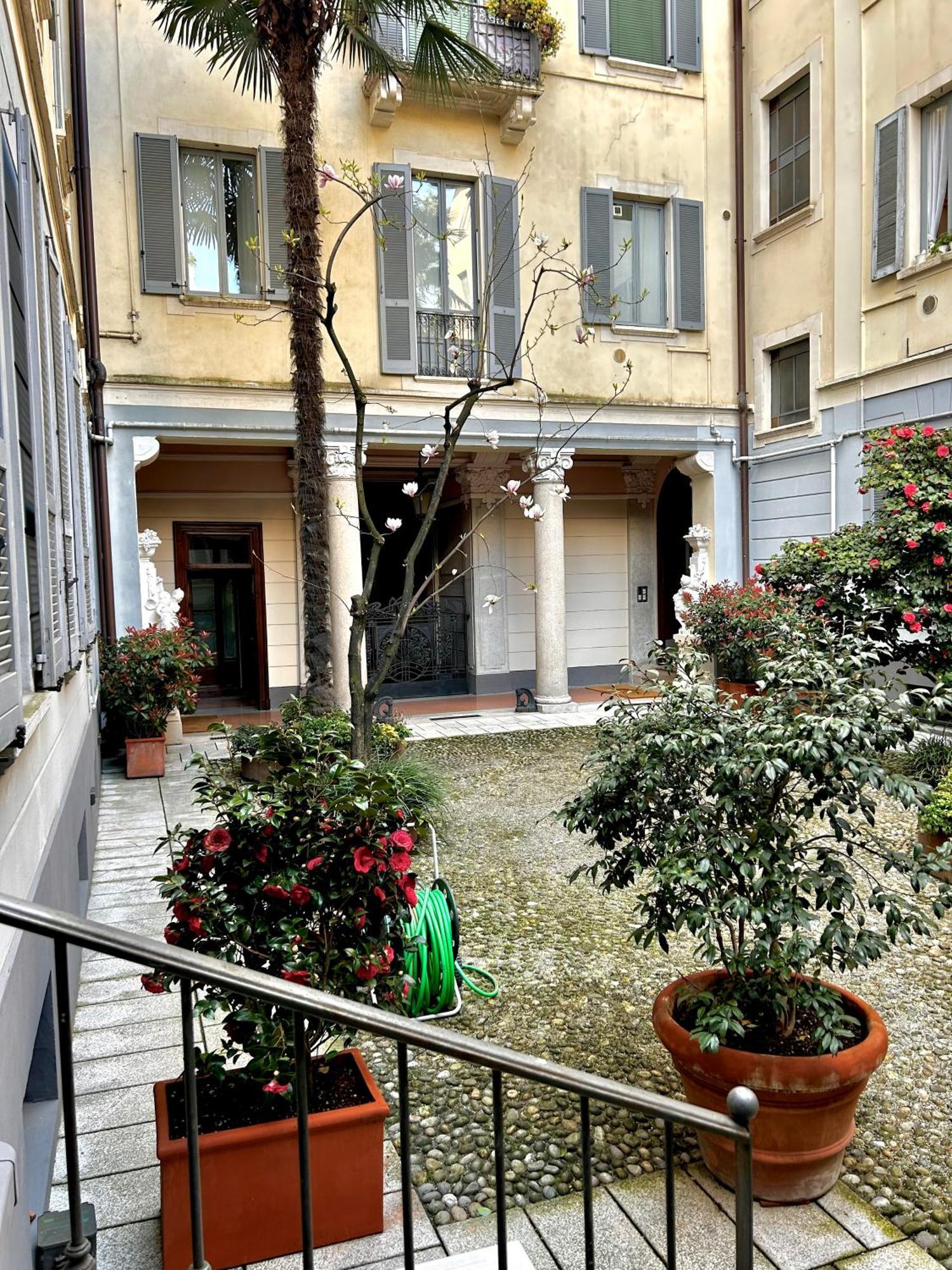 Appartamento Casa Verga - Exclusive Haven Of Style And Elegance In Moscova *