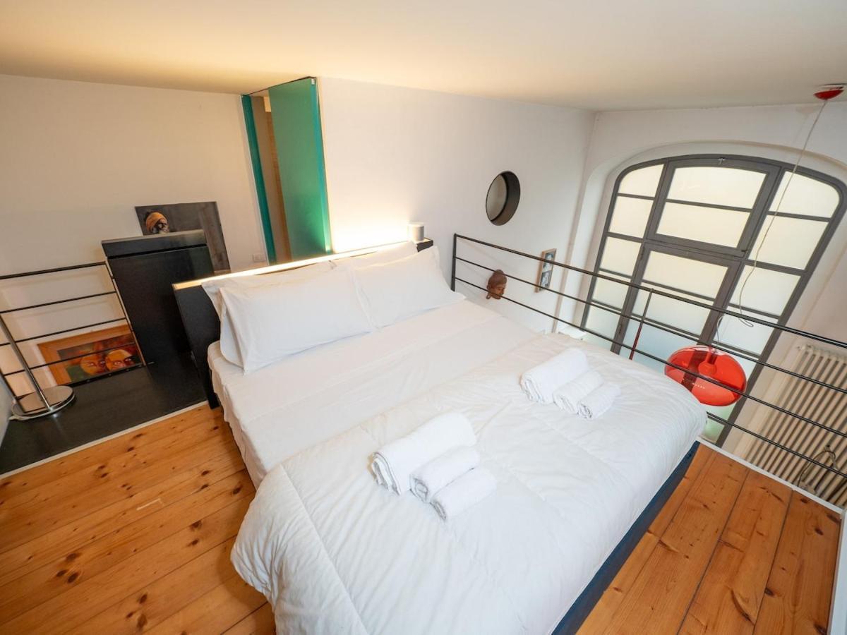Ampio Loft 5' Dalla Metro Mailand