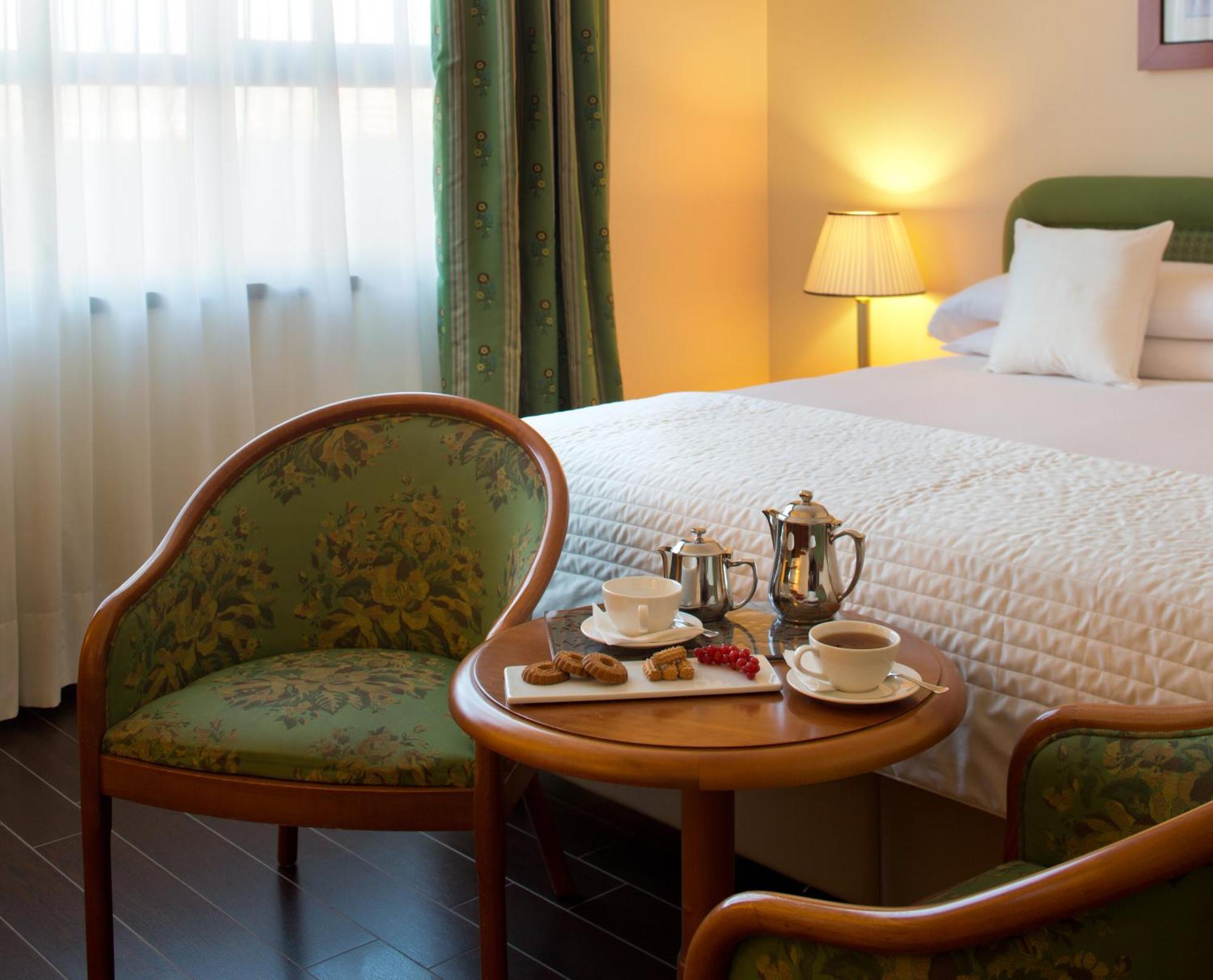 Starhotels Business Palace Hotell
