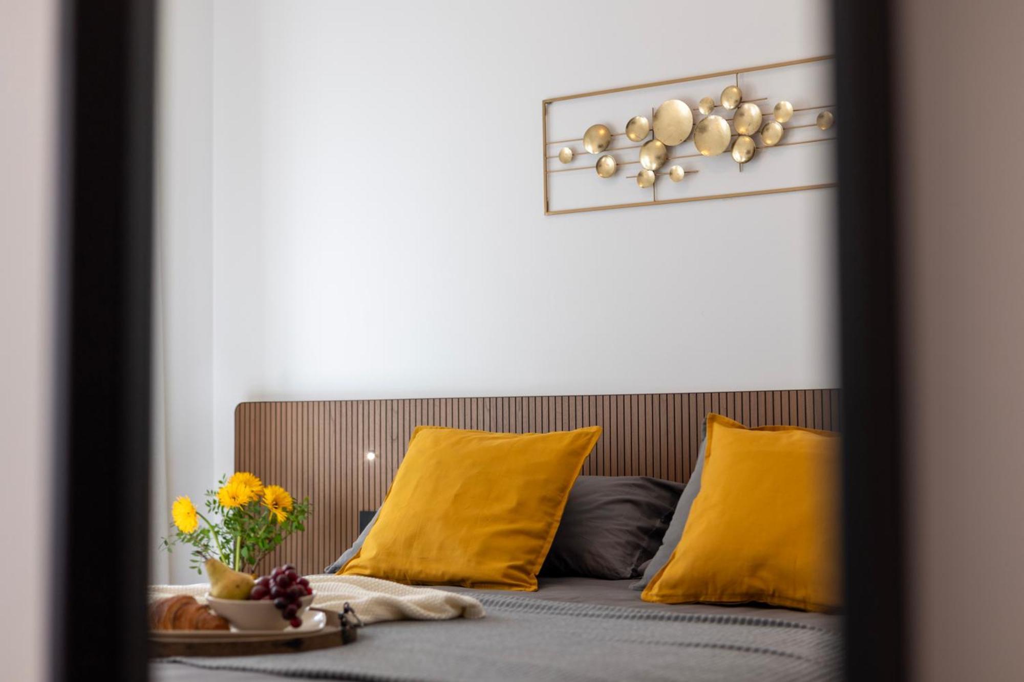 The Golden Retreat - San Babila Duomo Appartamento