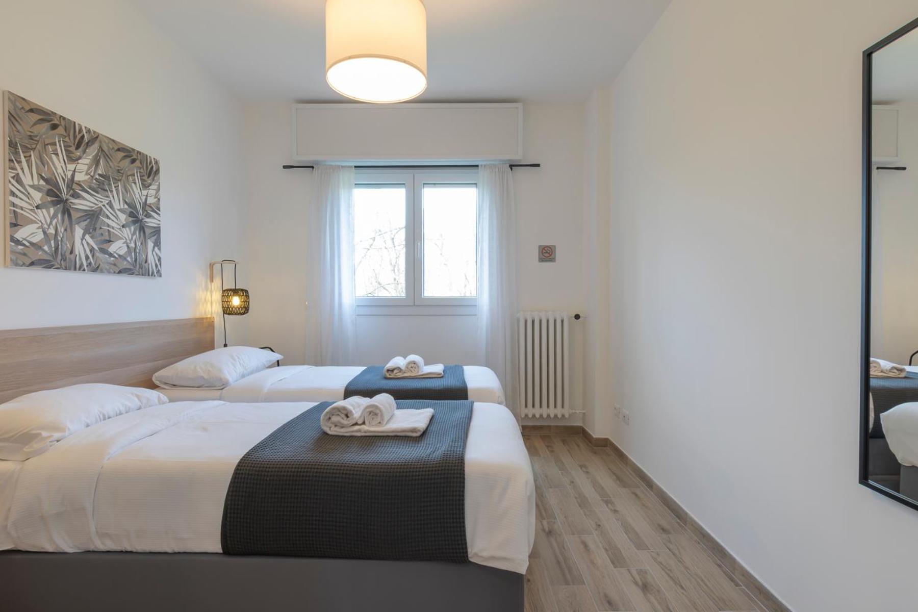 Apartment Metro Line 1 Free Parking