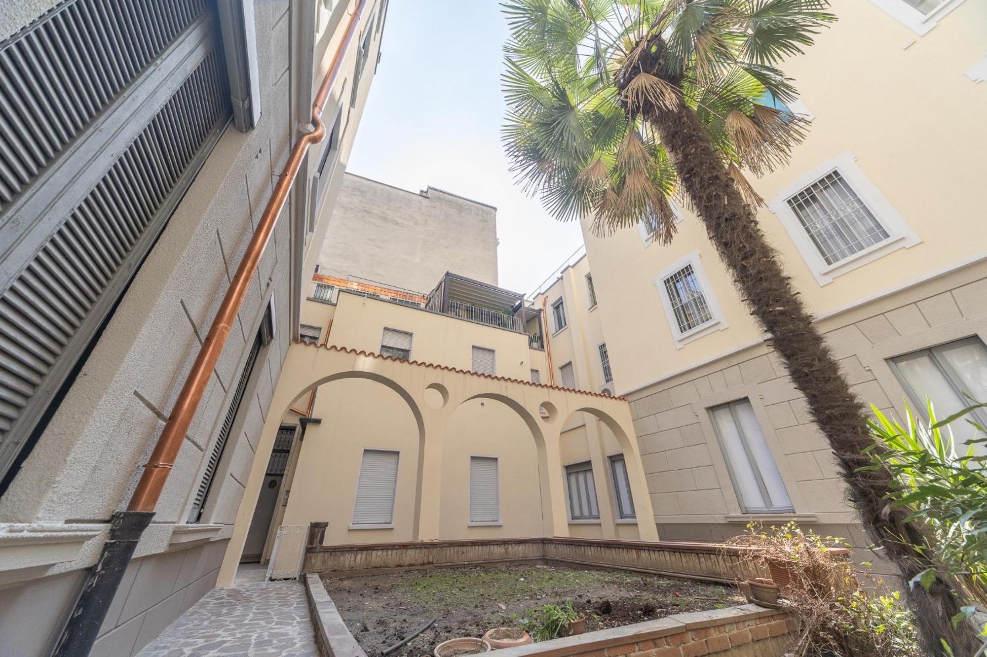 Stunning & 1bdr With Terrace In Cadorna Area By Rentopolis Apartment Mailand