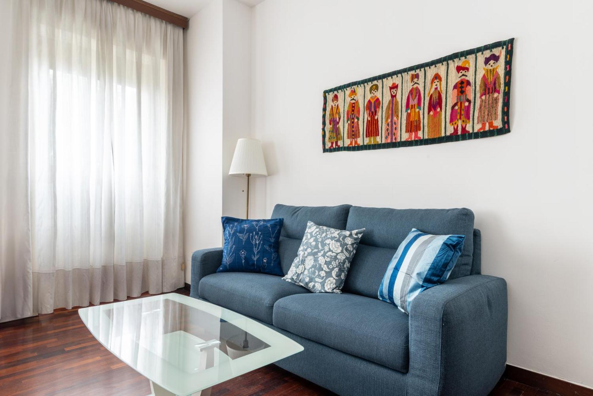 Wonderful Three-room Just Few Minutes Away From Mm Tricolore *
