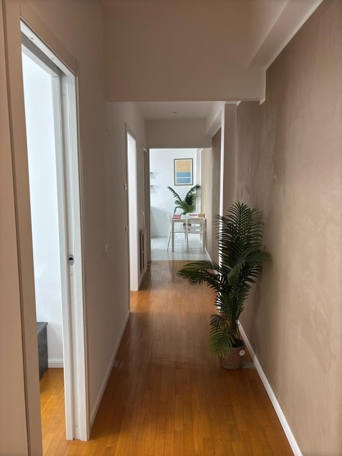 Apartment 8th Floor - View Mailand