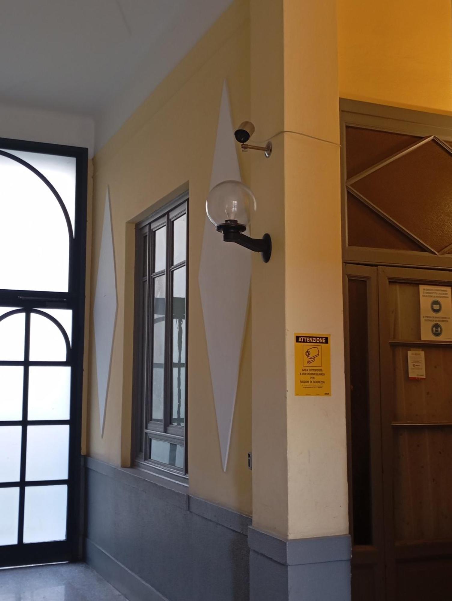 Appartamento Flores Home, Vintage Style & Comfort Steps To Center, Navigli, Bocconi *