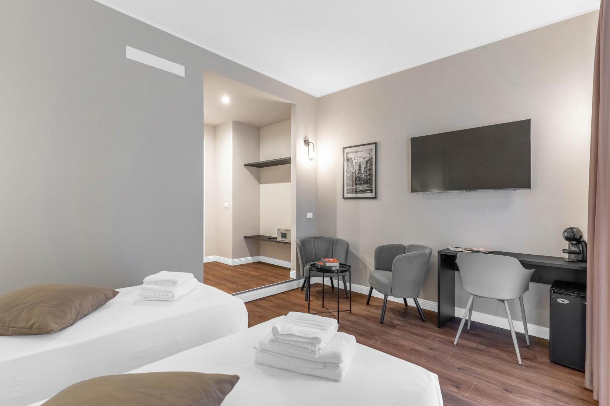 Torriani Foresteria Lombarda Hotell *