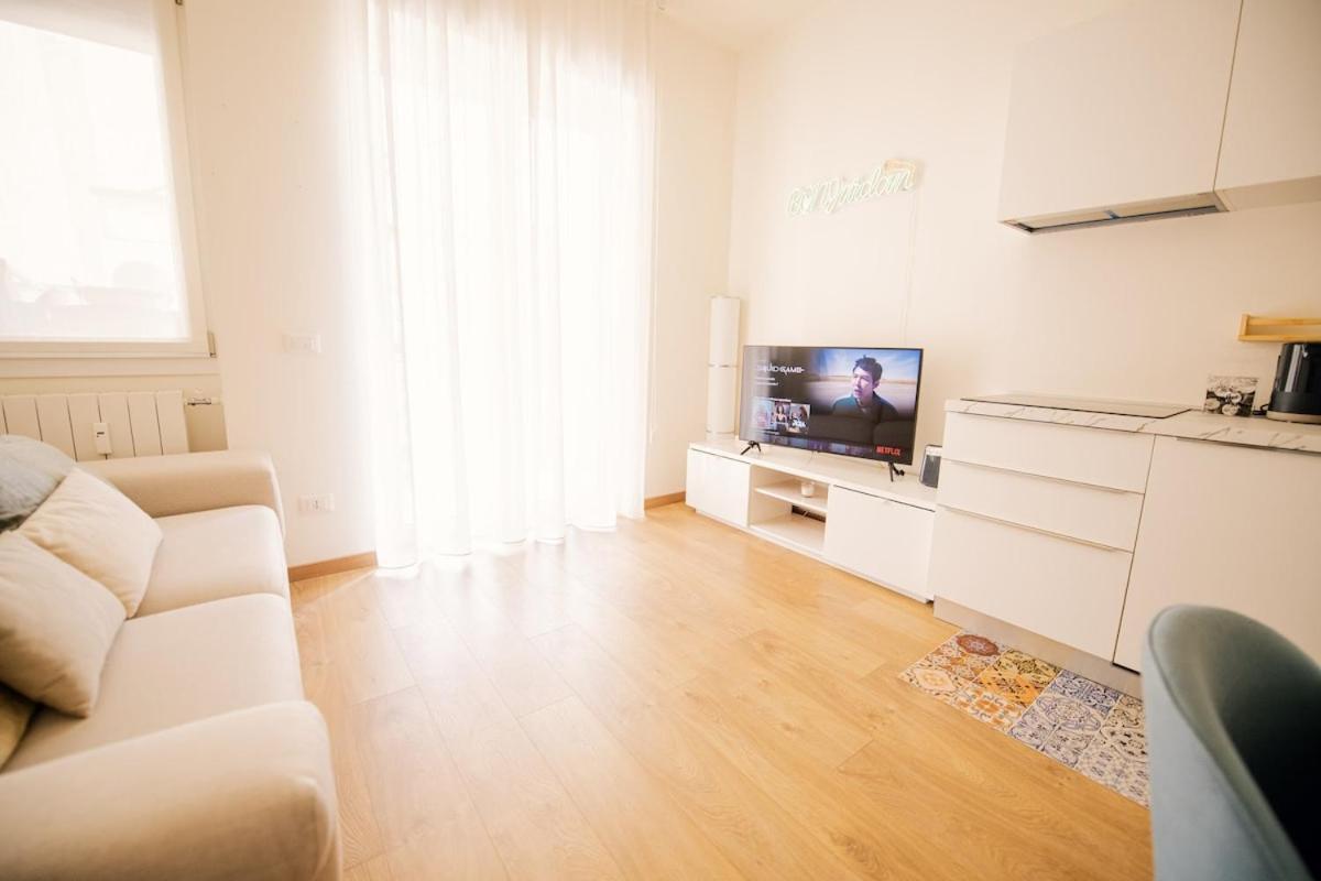 Citylife Duomo - - 13 Minutes From The Duomo * Milan