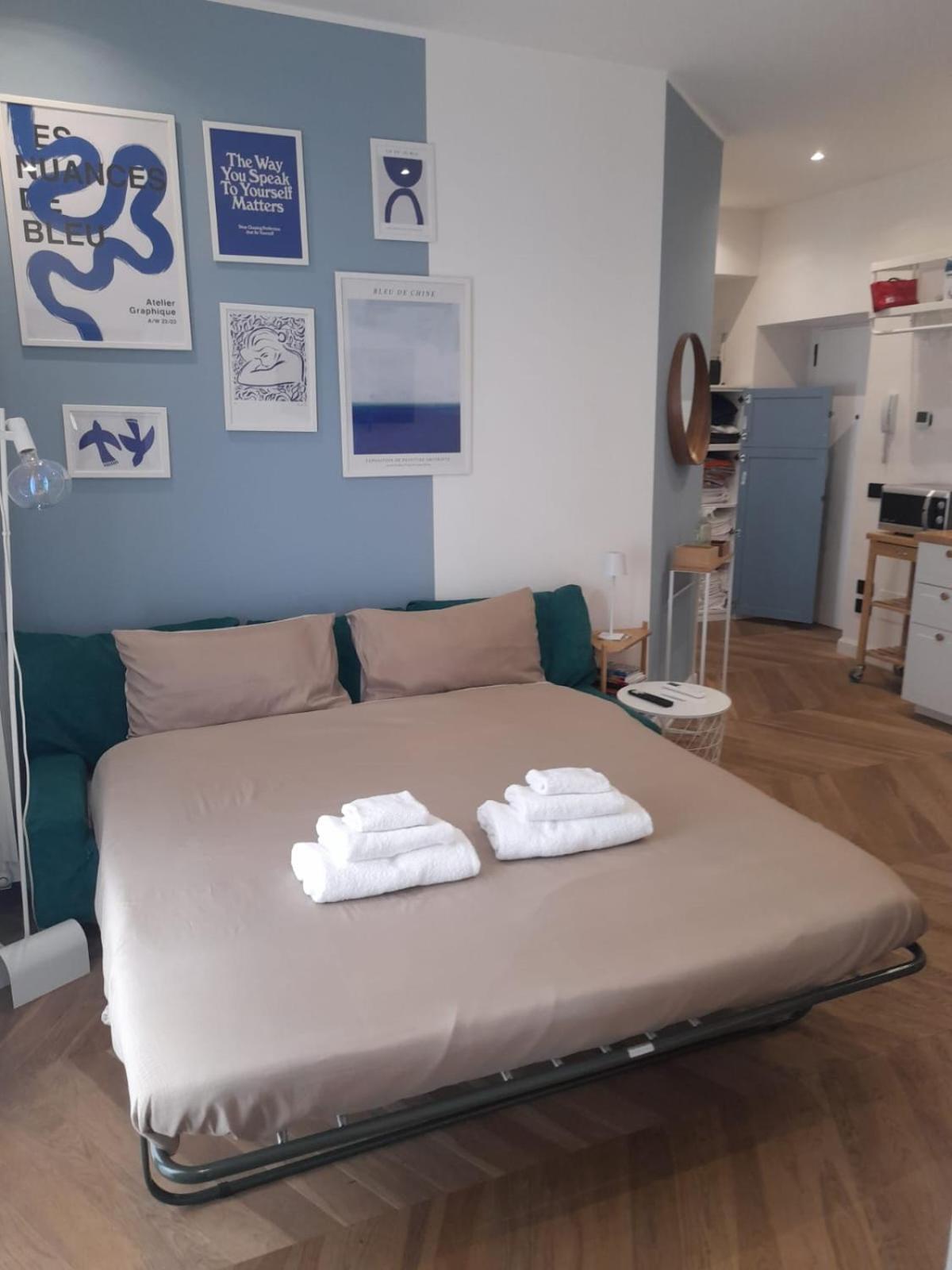 Bright 2-room For Friends And Relatives Apartment Mailand