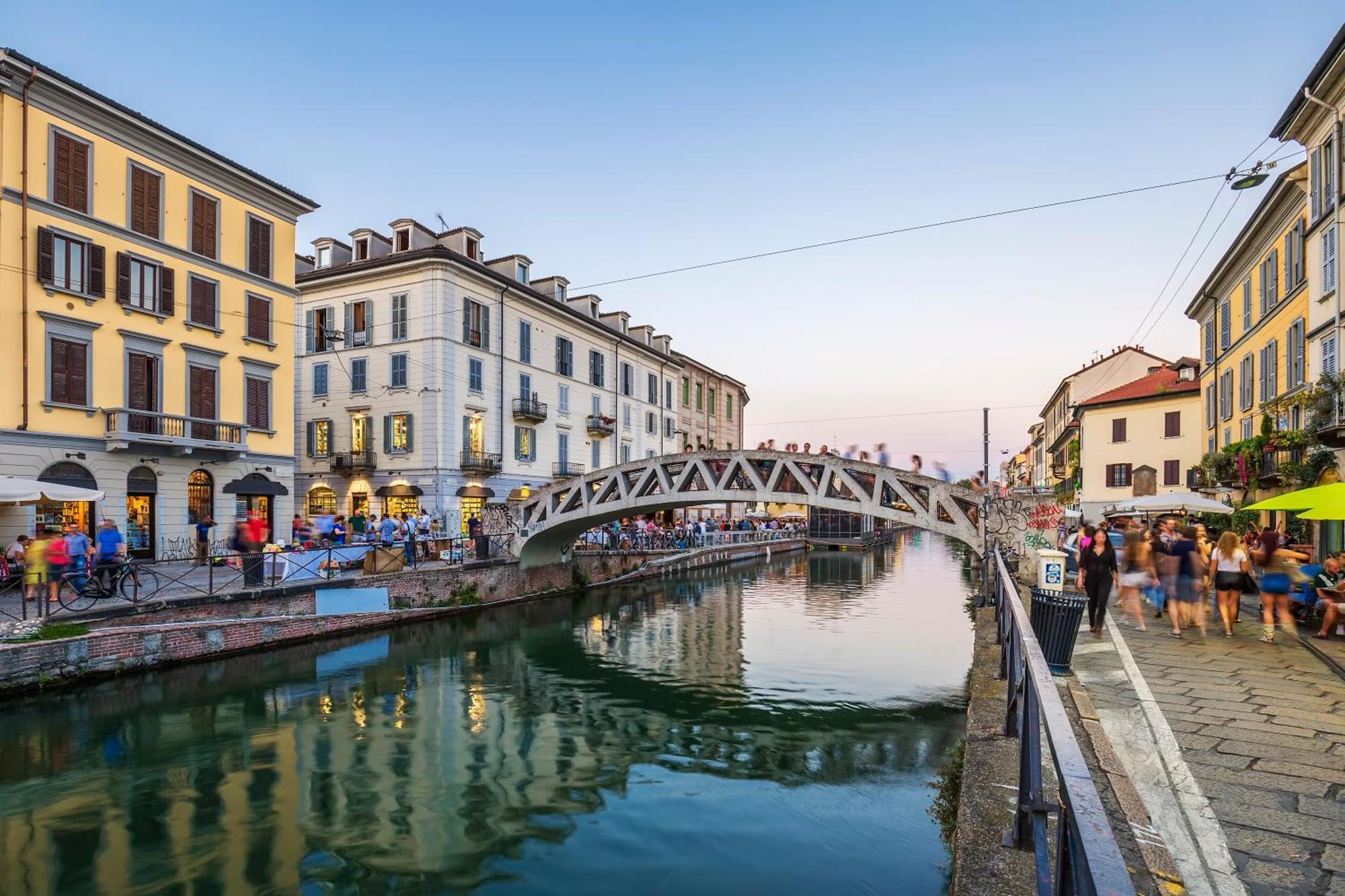 Appartamento Flores Home, Vintage Style & Comfort Steps To Center, Navigli, Bocconi *