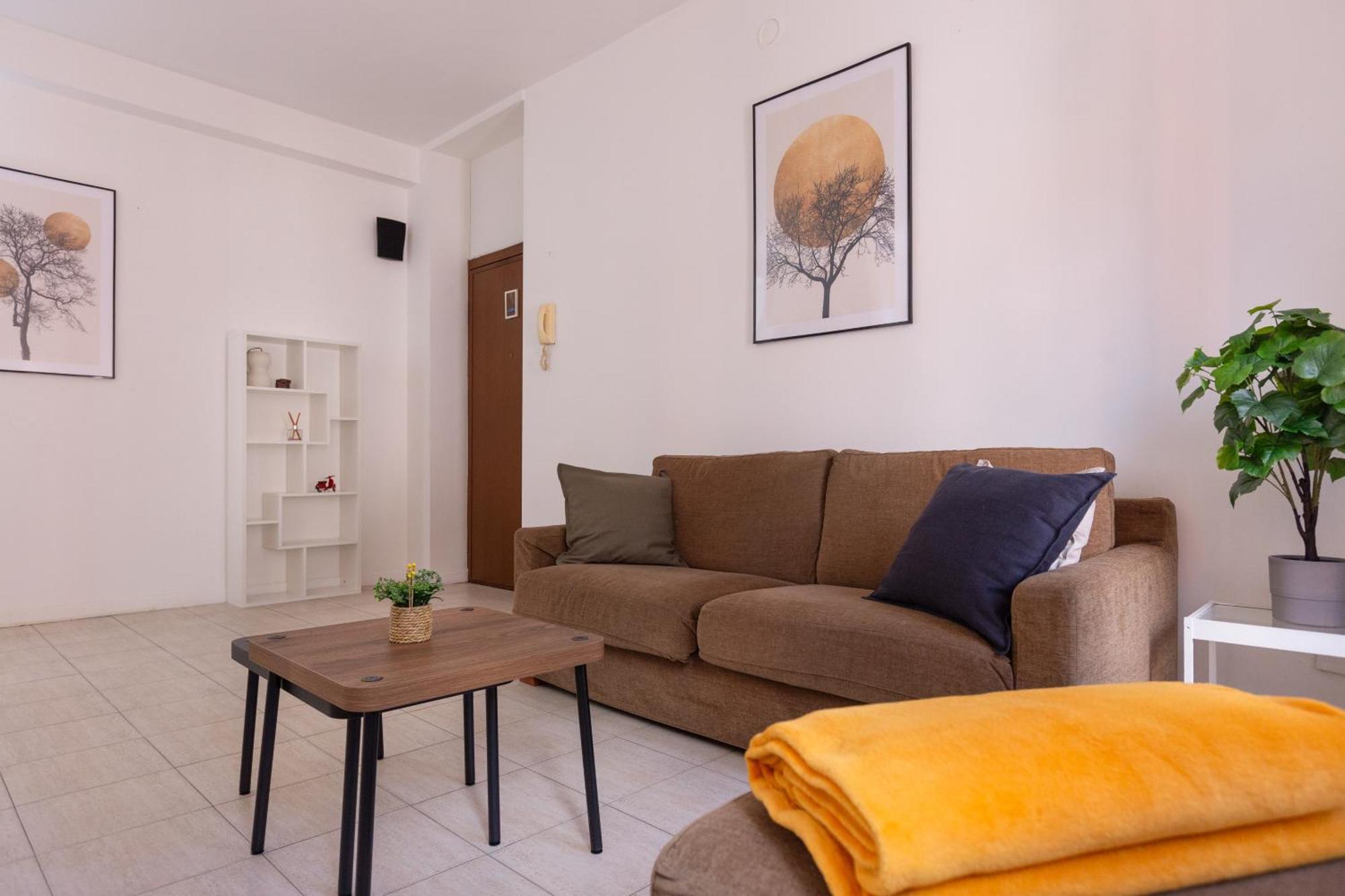 The Golden Floor - New Bright Apartment Mailand