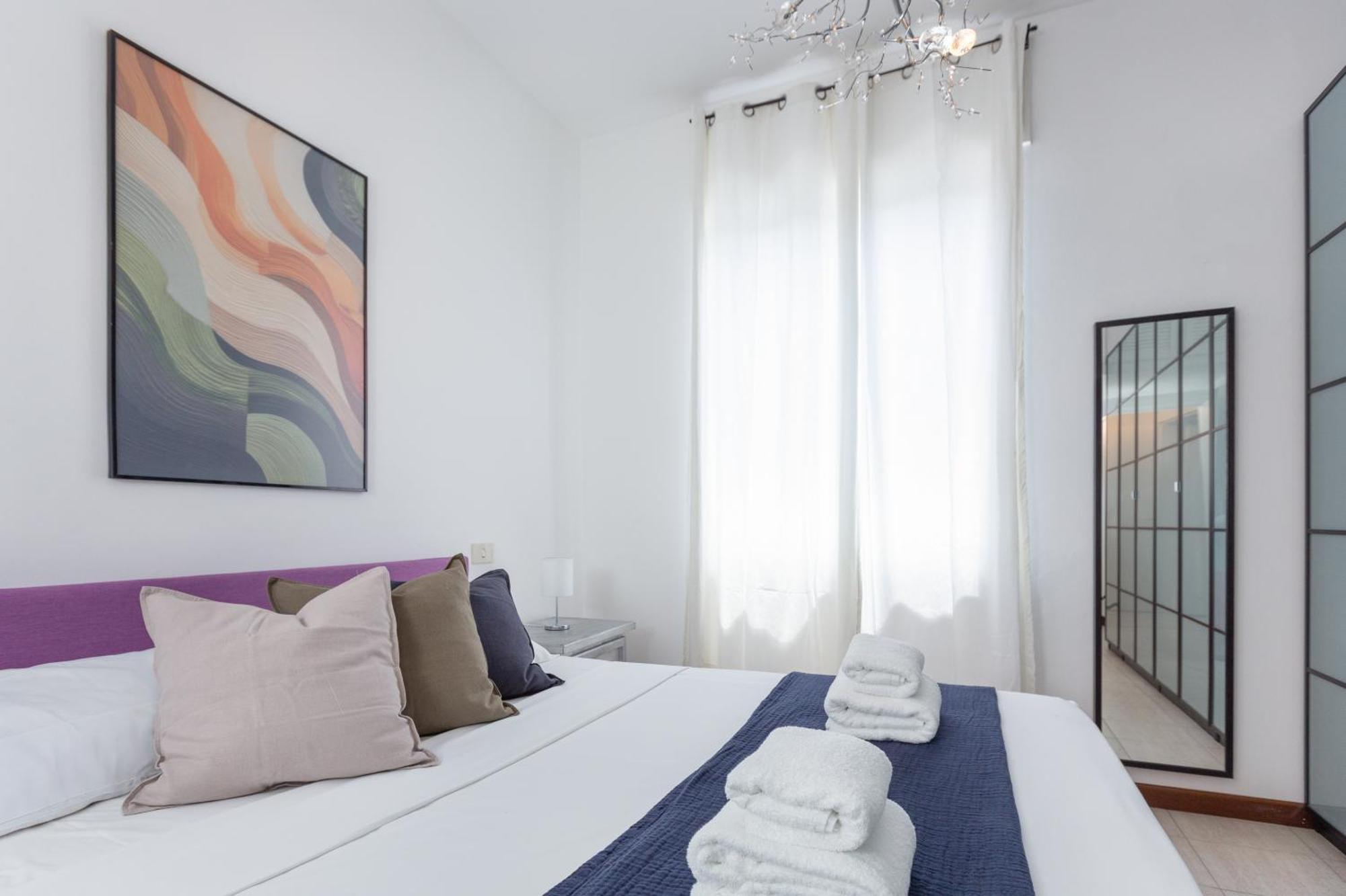 The Golden Floor - New Bright Apartment Mailand