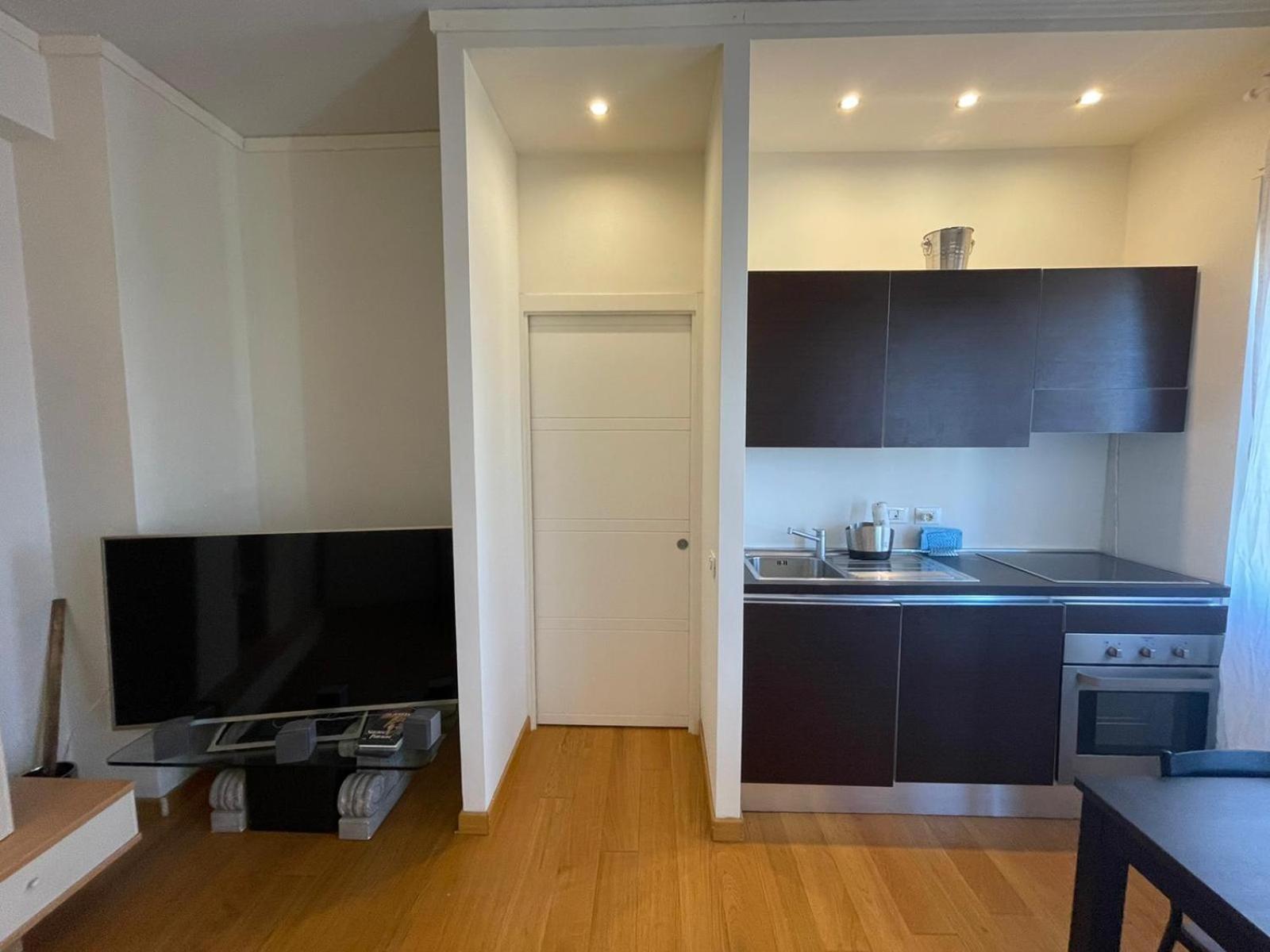 Apartment Arco Della Pace Corso Sempione 12 Mailand