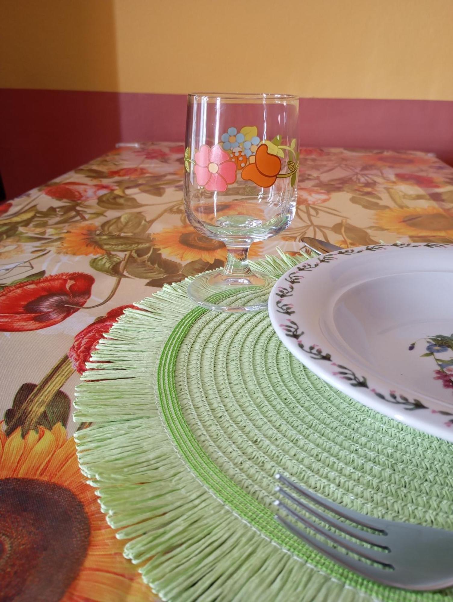 Flores Home, Vintage Style & Comfort Steps To Center, Navigli, Bocconi * Mailand