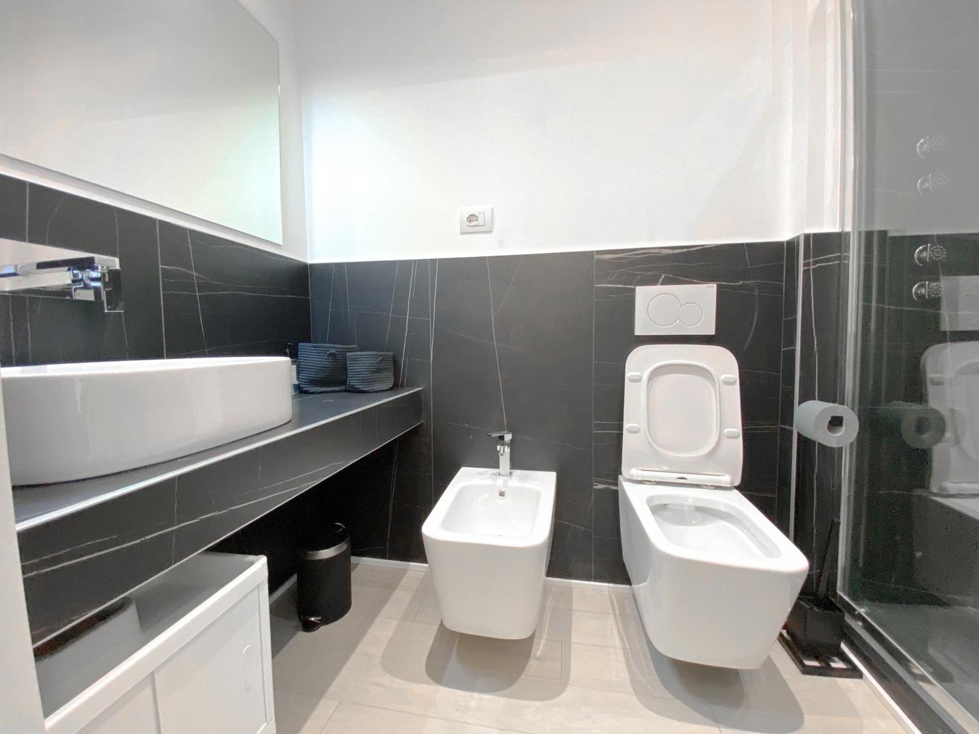 Cardano - 5 Min From Station Apartment *