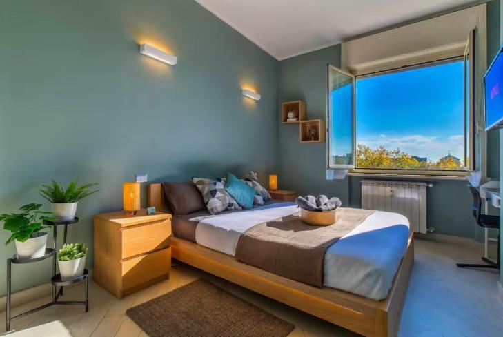 Charmy & Cozy Panoramic Flat 50m From M4 Stop Milan