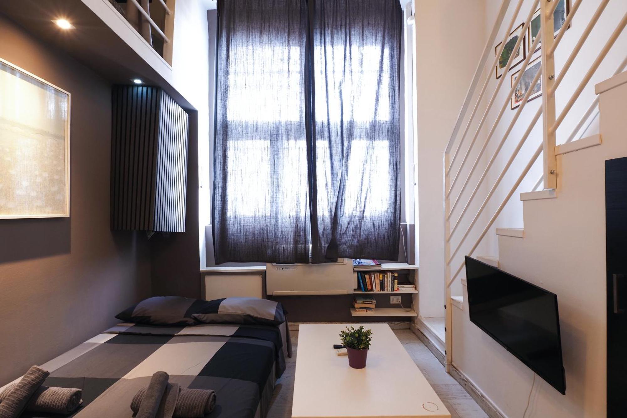 Primopiano - Schiaparelli A Flat Apartment