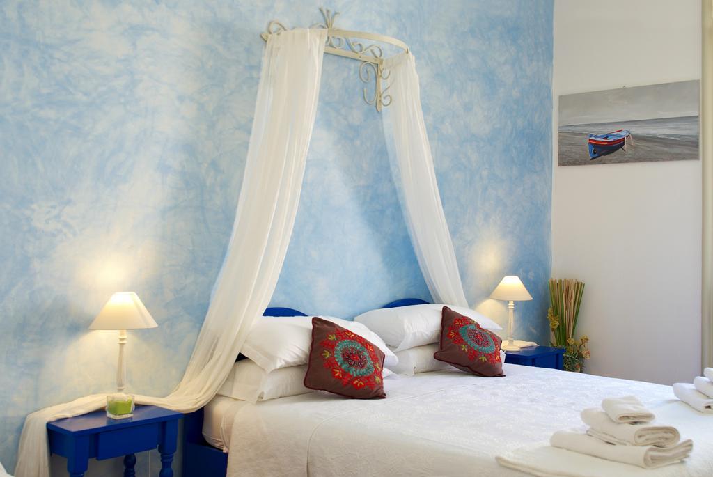 Lamarmora18 Bed & Breakfast 5*