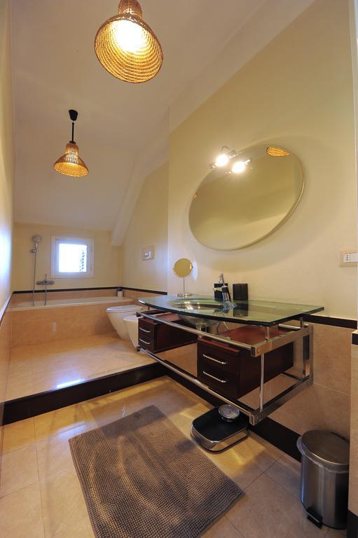 Piazza Napoli Penthouse Milano