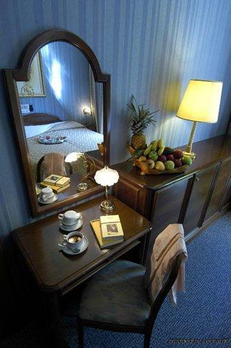 Hotel Accursio Milan