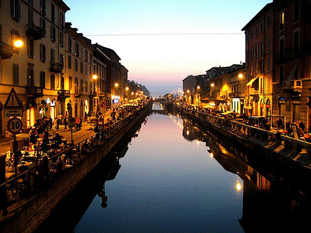 Leilighetshoteller Easy - And Navigli 2*
