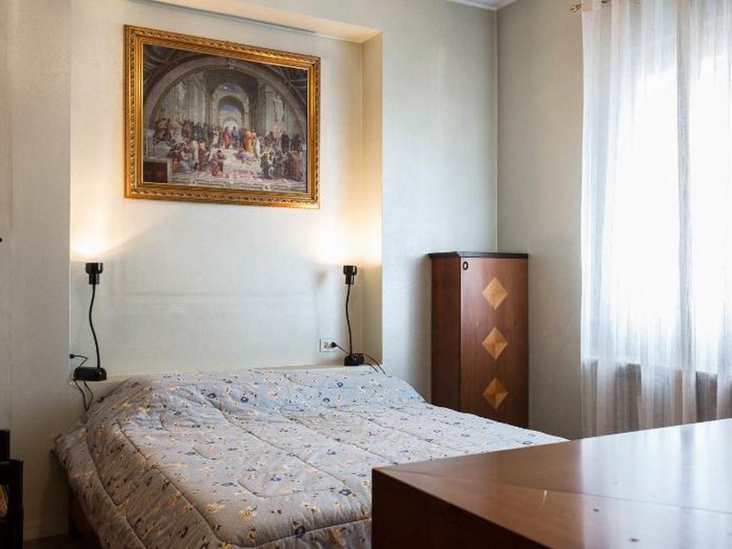 Apartment Roomy Duomo & San Babila *