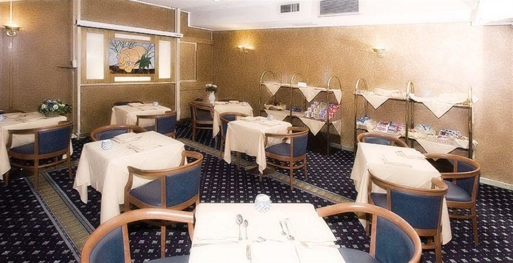 Mentana, By R Collection Hotel