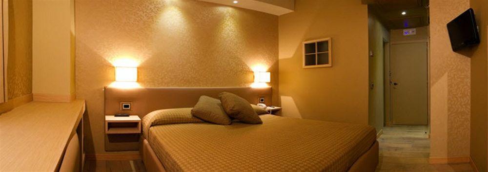 Mentana, By R Collection 4* Mailand