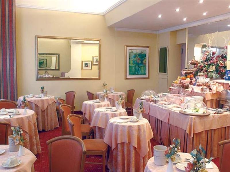 Hotel Lloyd 4*
