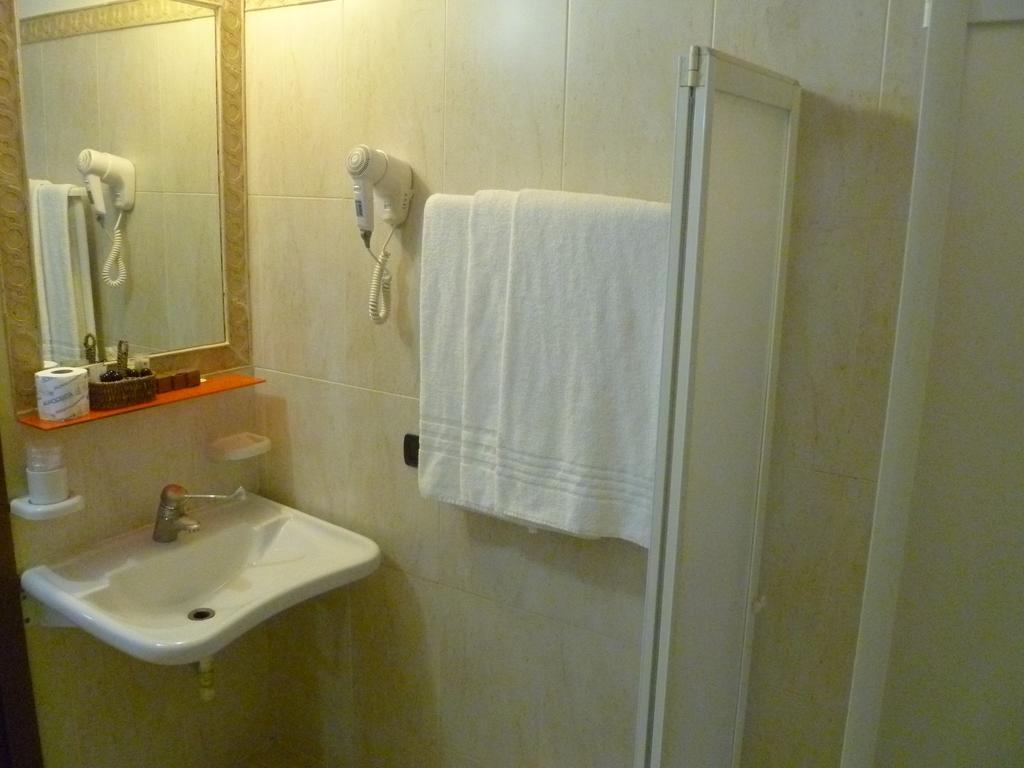 Del Corso 3* Milano