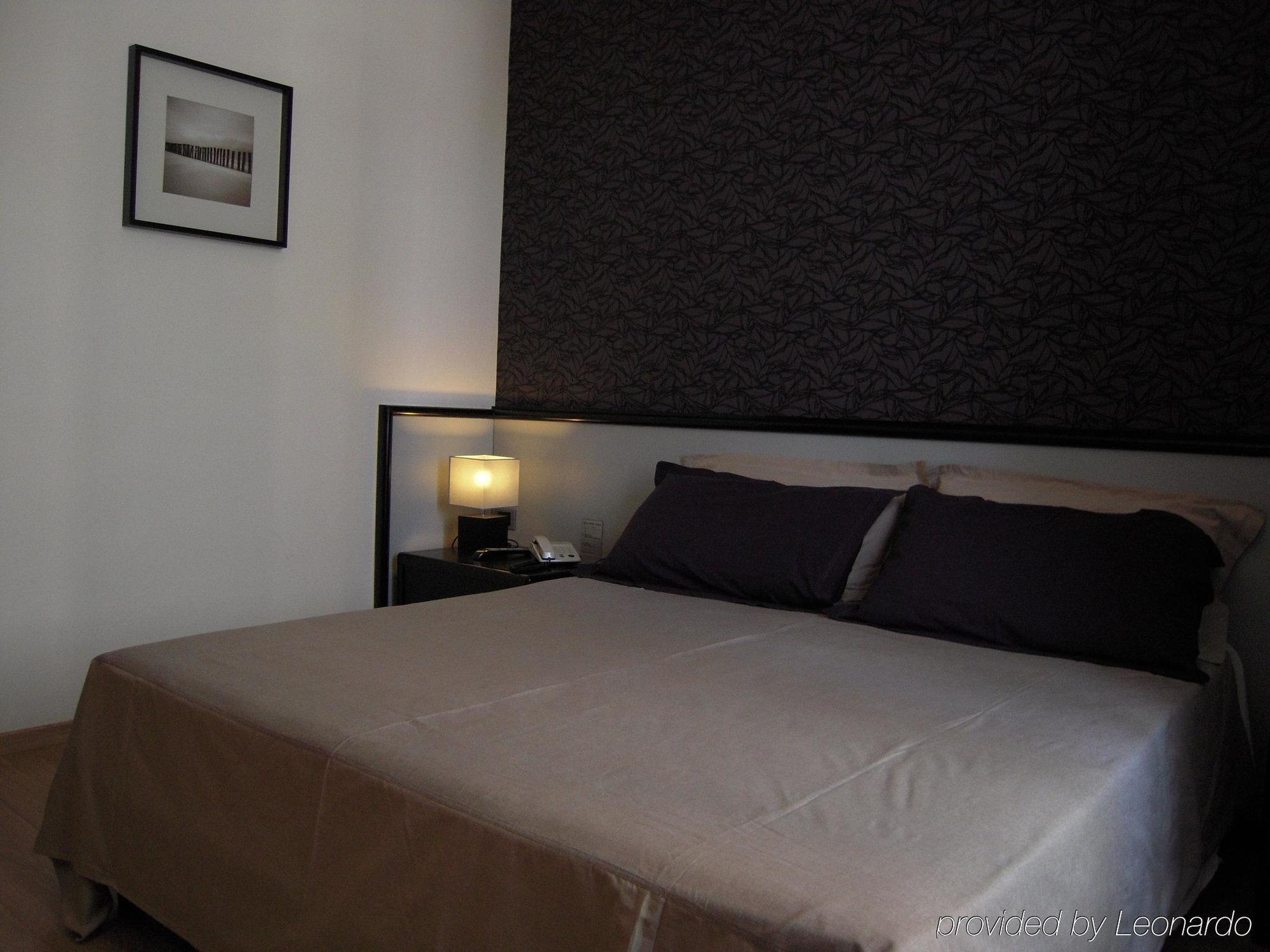 Iq Hotell 4*