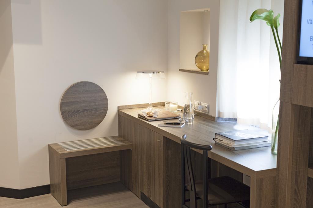 Mentana, By R Collection 4* Mailand