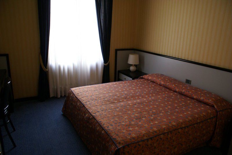 Hotell Iq 4*