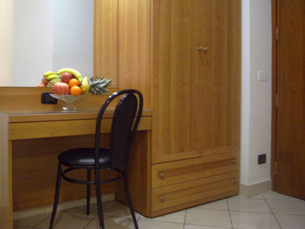 Mondial Hotel
