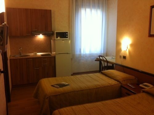 Lepontina 3* Mailand