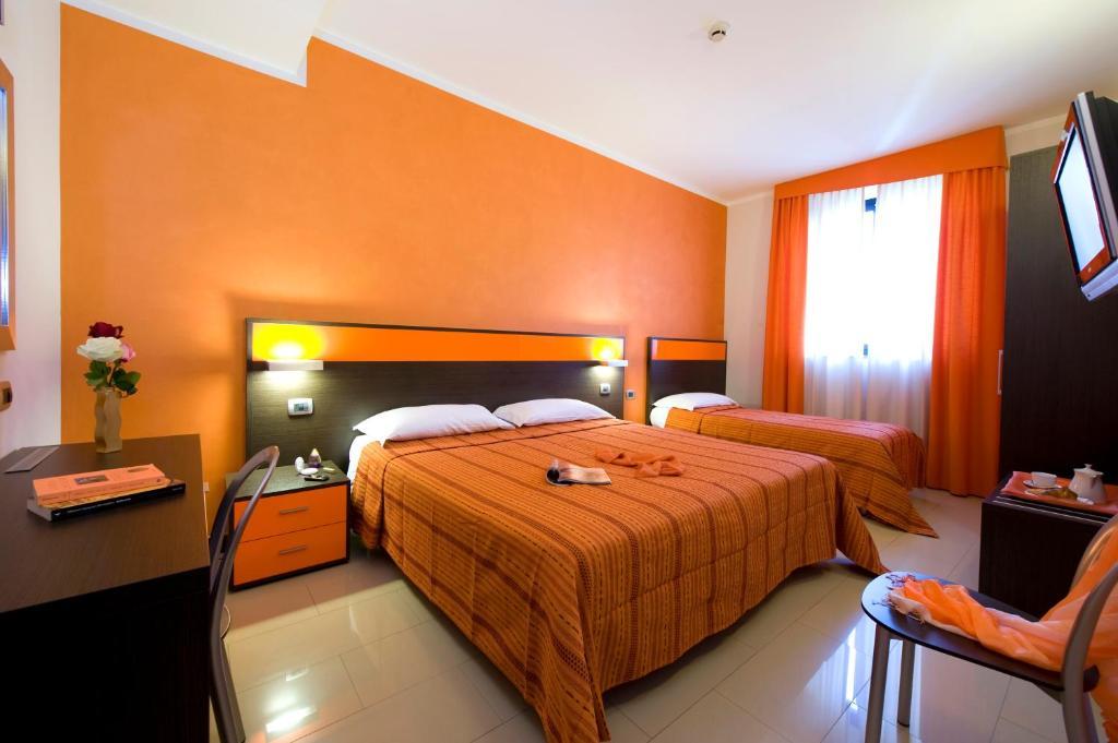 Ideale Hotel 3*