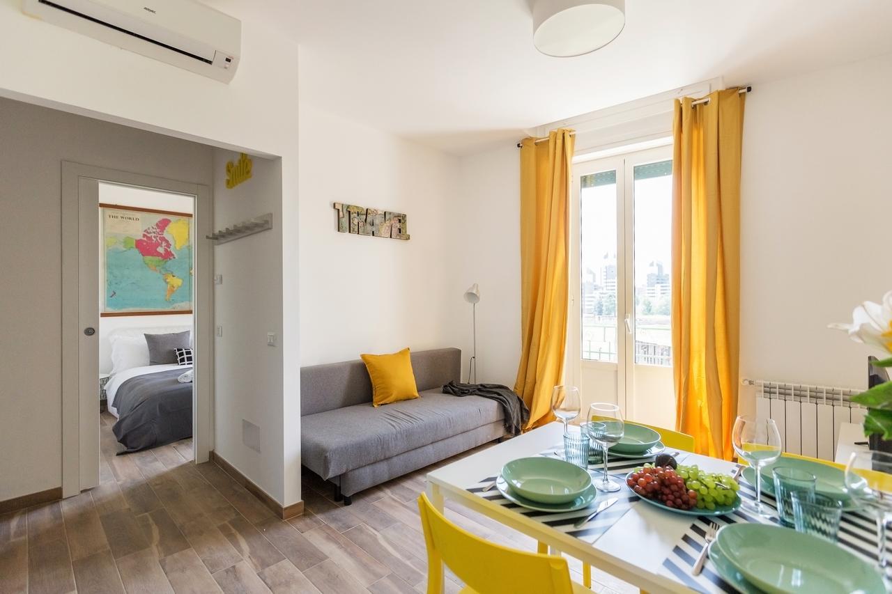 Certosa Colorful Mini Flats Apartment *