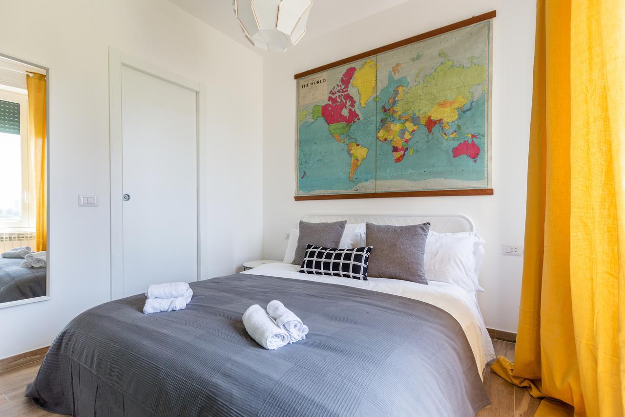Certosa Colorful Mini Flats Apartment