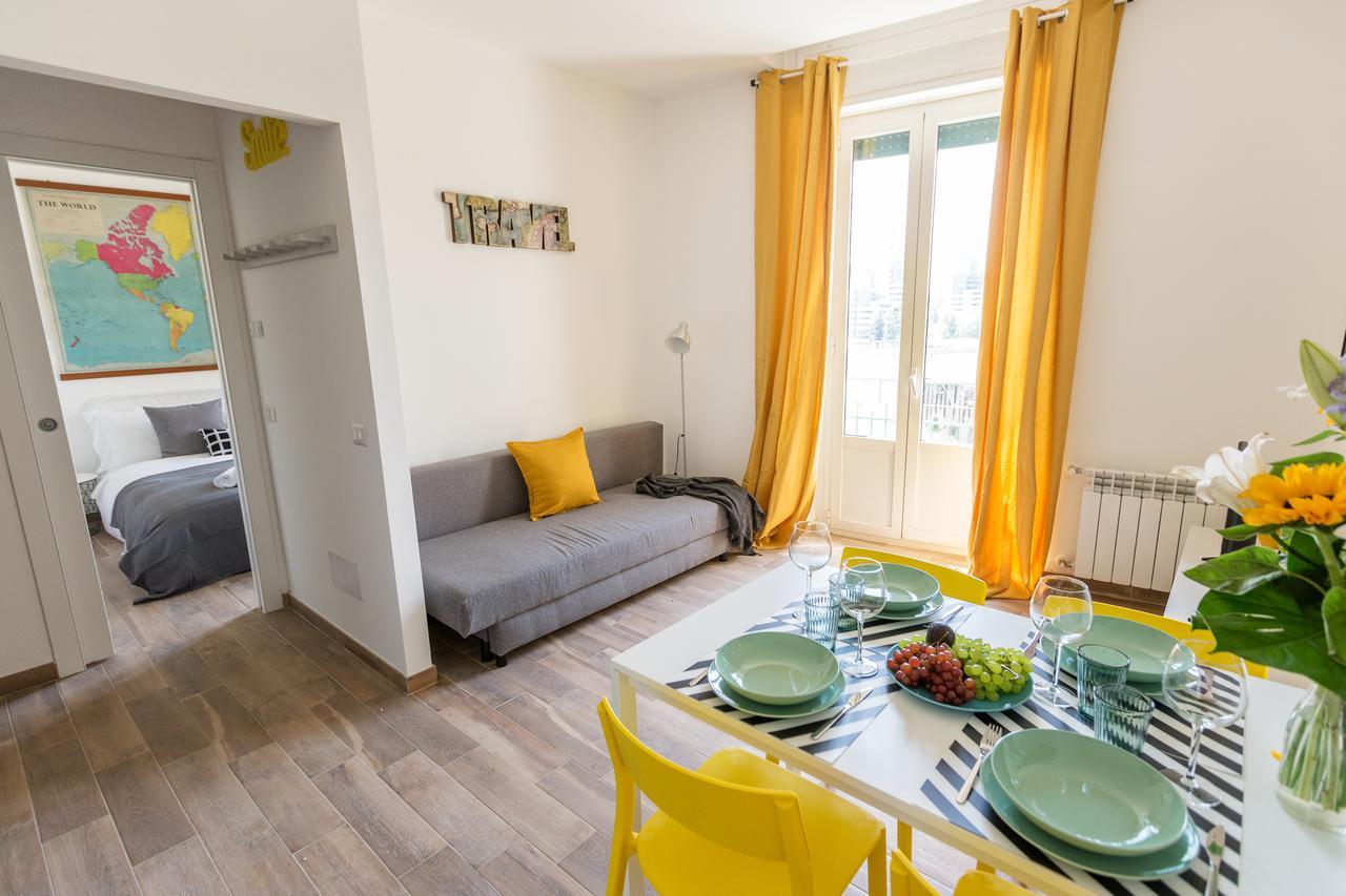 Apartment Certosa Colorful Mini Flats *