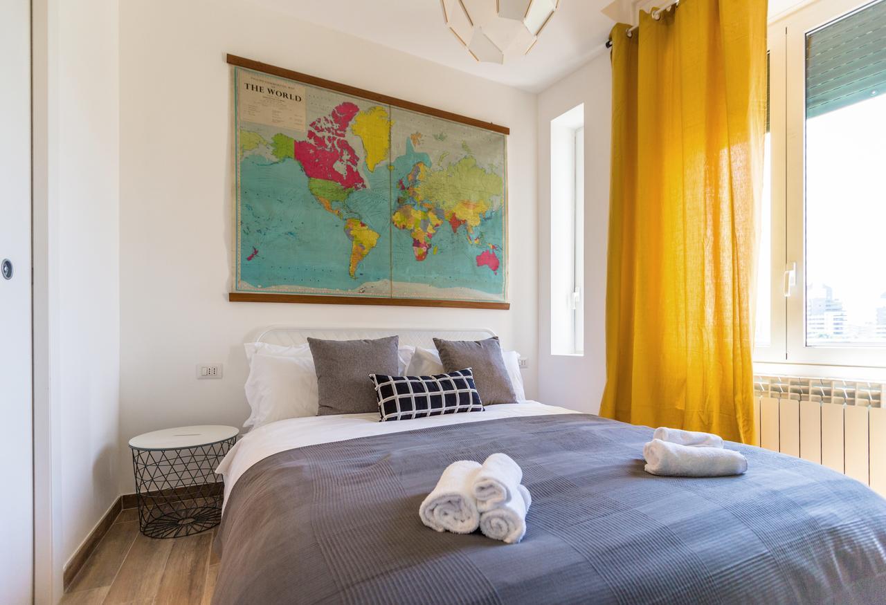 Certosa Colorful Mini Flats Apartment Milan