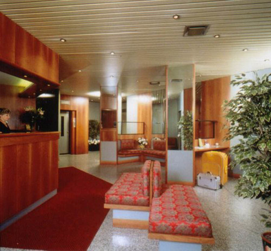 Hotell Iq 4*