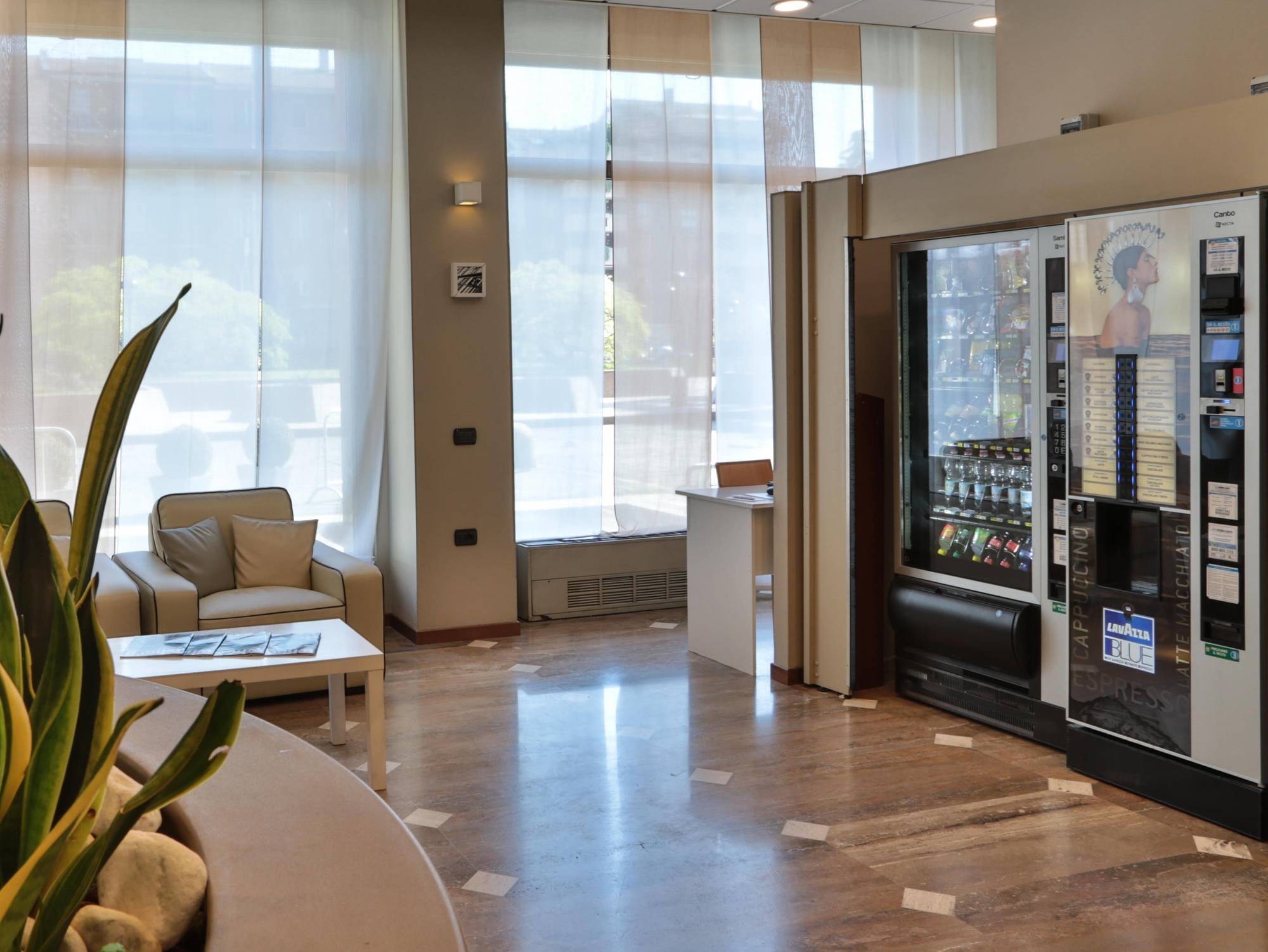 & Contessa Jolanda Aparthotel 4*