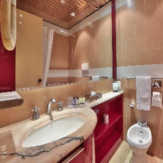Hotel Atahotel Quark 4*