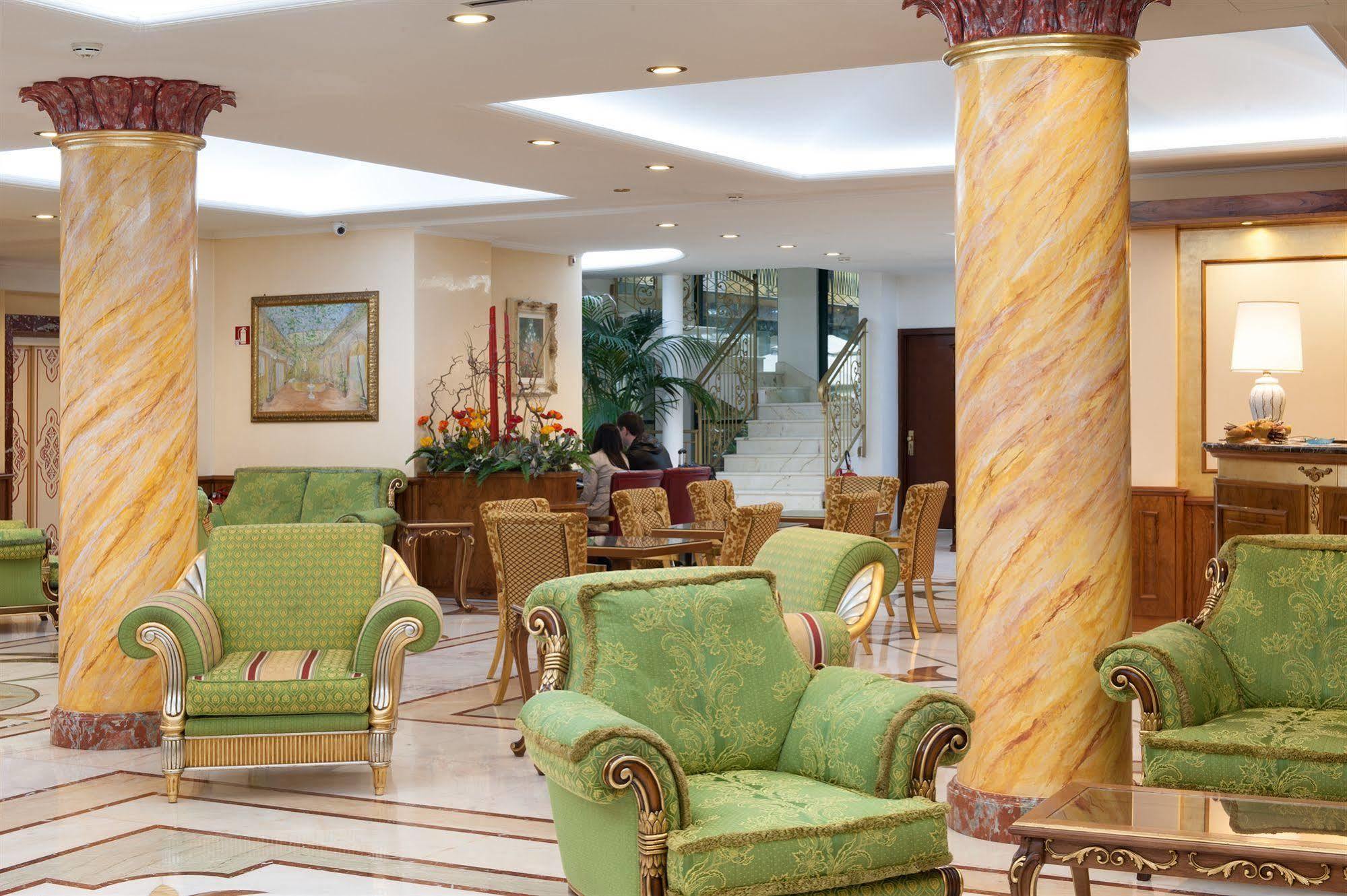Marconi Hotell 4*