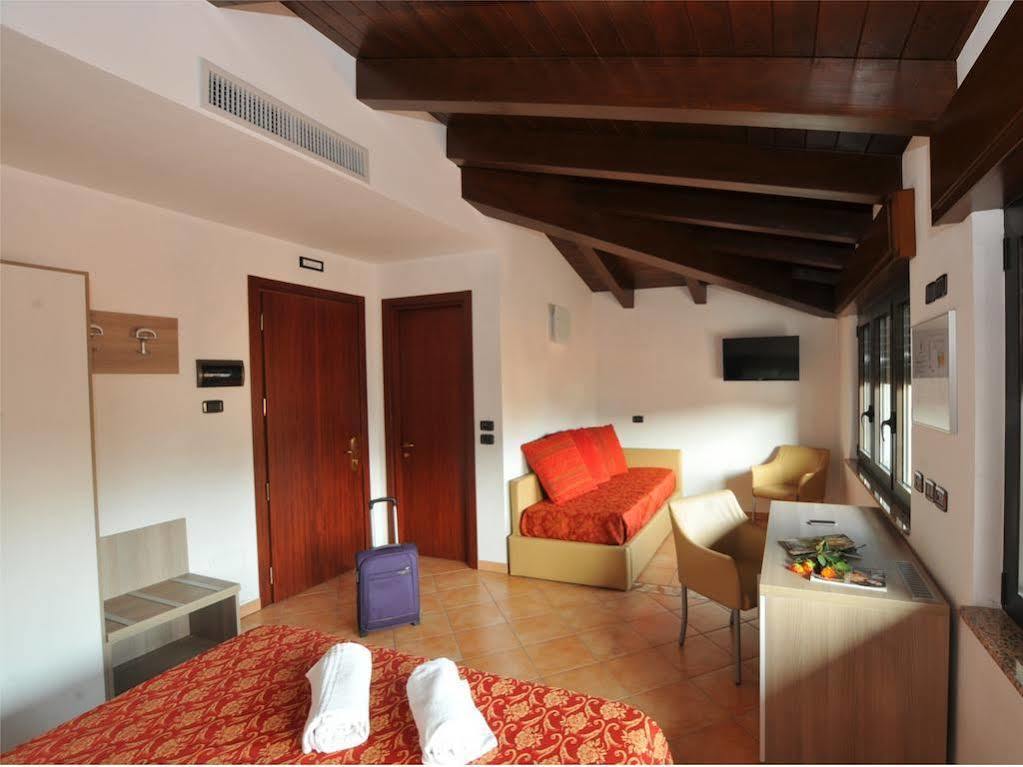 Venini Hotel 3*