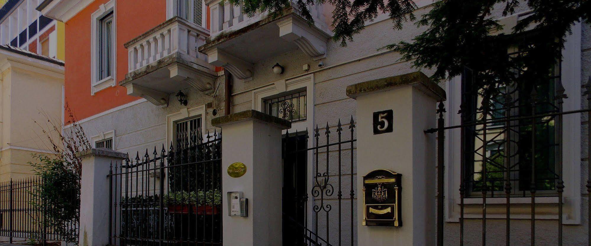 B&B Cesena5 Bed & Breakfast *